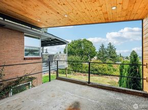 8324 Beacon Avenue S, Seattle WA 98118