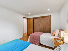 8324 Beacon Avenue S, Seattle WA 98118