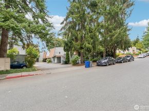 12600 SE 42nd Street 600, Bellevue WA 98006