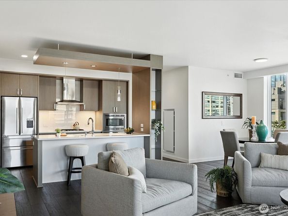 1321 Seneca Street 505, Seattle WA 98101