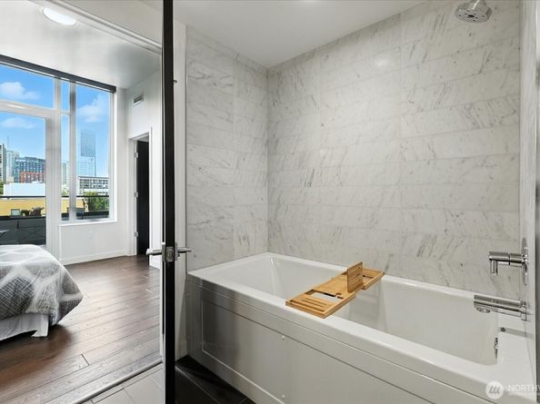 1321 Seneca Street 505, Seattle WA 98101