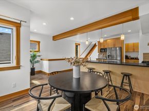 715 28th Avenue S, Seattle WA 98144
