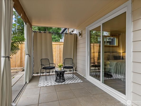 715 28th Avenue S, Seattle WA 98144