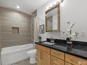 715 28th Avenue S, Seattle WA 98144