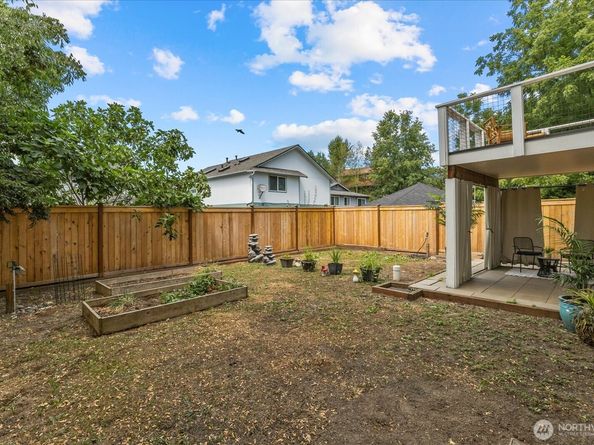 715 28th Avenue S, Seattle WA 98144