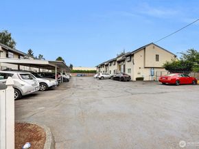 1313 W James Street 9, Kent WA 98032