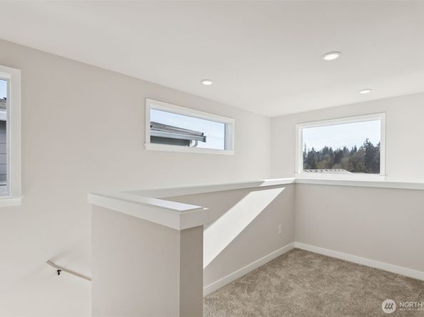 17548 NE Midnight Sun Loop, Poulsbo WA 98370