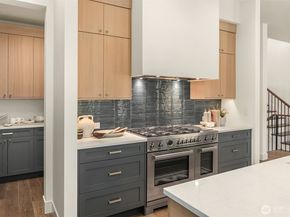 365 Newton Street, Seattle WA 98109