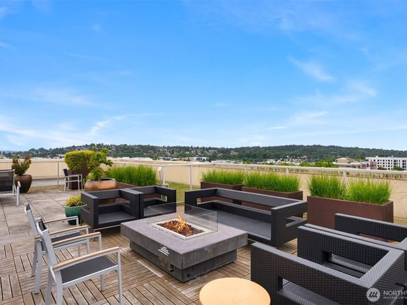 1760 NW 56th Street 518, Seattle WA 98107