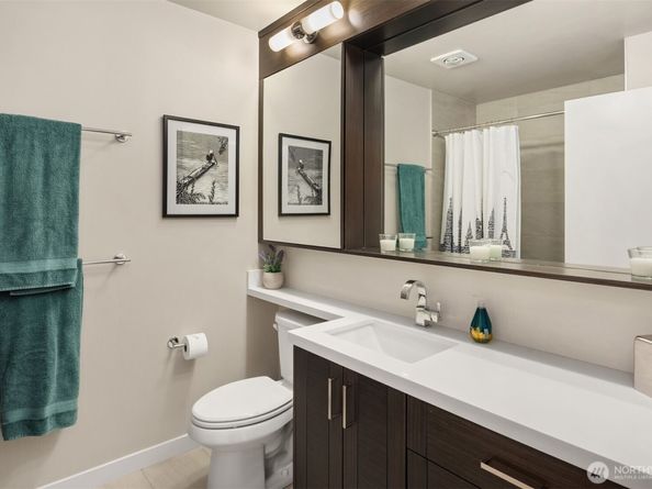 1760 NW 56th Street 518, Seattle WA 98107