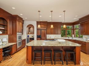 20546 NE 126th Way, Woodinville WA 98077