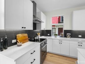 505 11th Avenue E, Seattle WA 98102