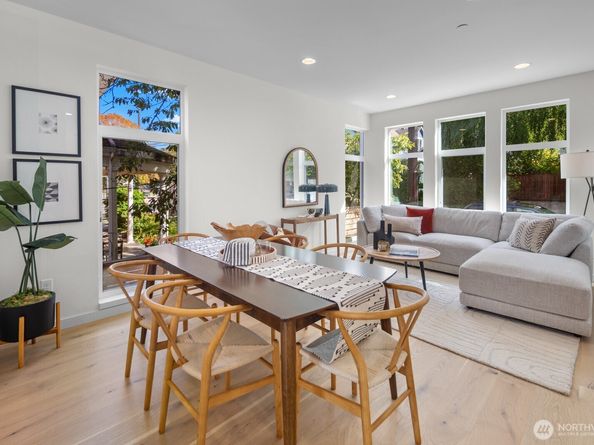 505 11th Avenue E, Seattle WA 98102