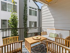 6645 NE 189th Court 3, Kenmore WA 98012