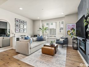 6645 NE 189th Court 3, Kenmore WA 98012