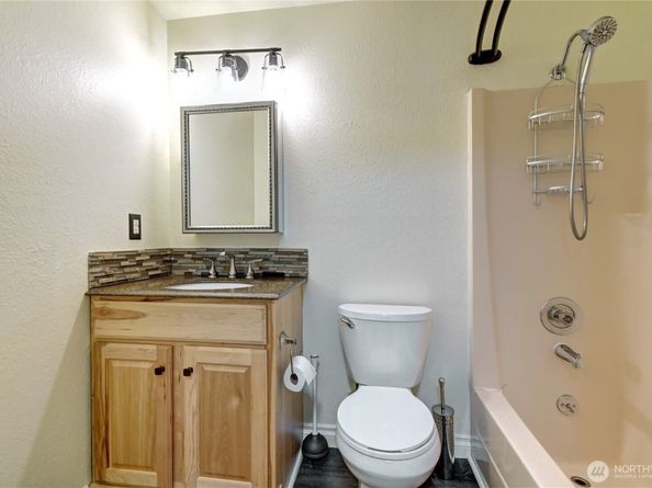 21317 52nd Avenue W F138, Mountlake Terrace WA 98043