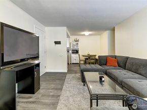 21317 52nd Avenue W F138, Mountlake Terrace WA 98043