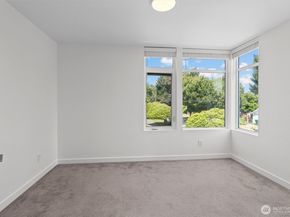 1058 S Cloverdale Street C, Seattle WA 98108