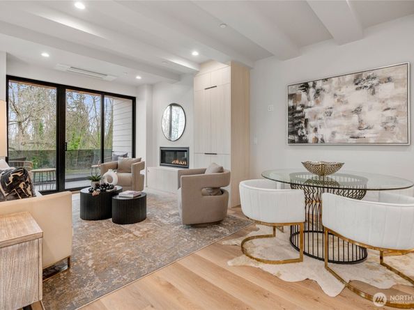 1844 Market St 2, Kirkland WA 98033