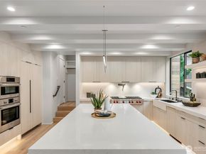 1844 Market St 2, Kirkland WA 98033