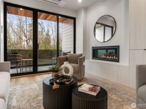 1844 Market St 2, Kirkland WA 98033