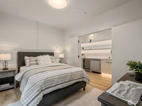 1844 Market St 2, Kirkland WA 98033