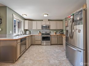 7260 E Last refuge Way, Port Orchard WA 98366