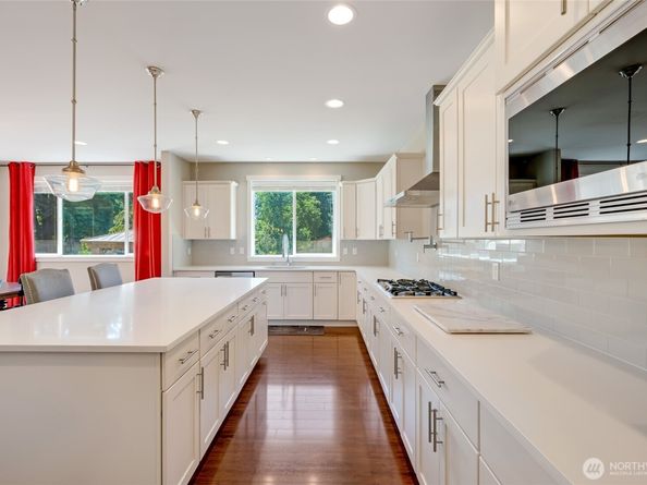 1825 116th Avenue SE, Lake Stevens WA 98258