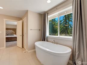 1825 116th Avenue SE, Lake Stevens WA 98258