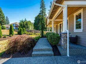 1825 116th Avenue SE, Lake Stevens WA 98258
