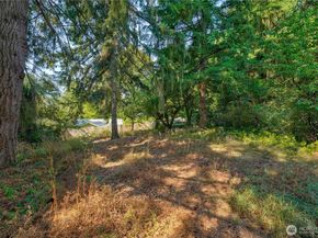 11027 Alton Avenue NE, Seattle WA 98125