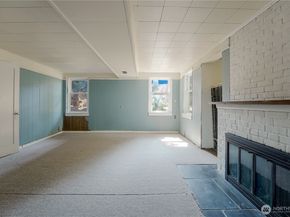 11027 Alton Avenue NE, Seattle WA 98125
