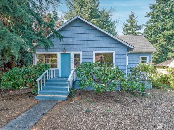 11027 Alton Avenue NE, Seattle WA 98125