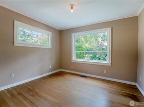 11027 Alton Avenue NE, Seattle WA 98125