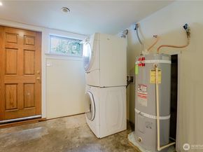 11027 Alton Avenue NE, Seattle WA 98125
