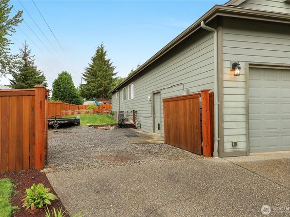 5901 153rd Place SE, Snohomish WA 98296