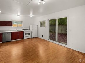 14516 Dayton Avenue N, Shoreline WA 98133
