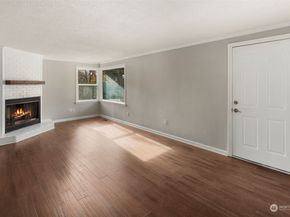 14516 Dayton Avenue N, Shoreline WA 98133