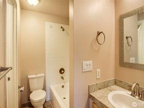 11107 NE 125th Lane F222, Kirkland WA 98034