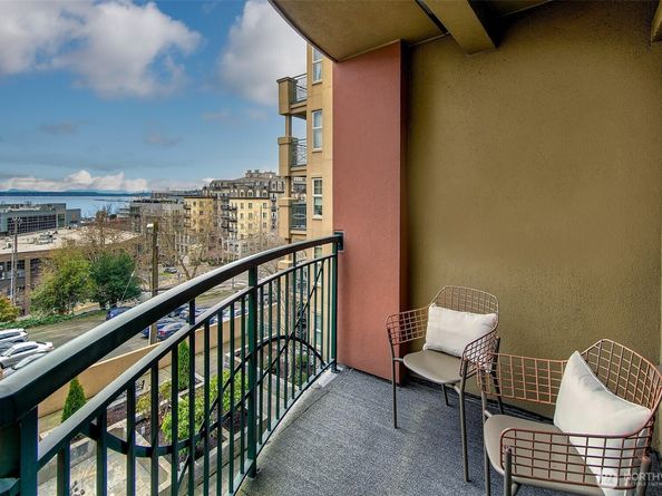 123 queen Anne Avenue N A406, Seattle WA 98109