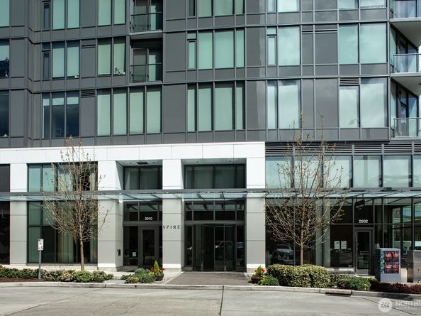 2510 6th Avenue 1904, Seattle WA 98121
