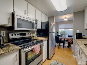 323 75th Street SE A14, Everett WA 98203