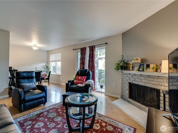 323 75th Street SE A14, Everett WA 98203