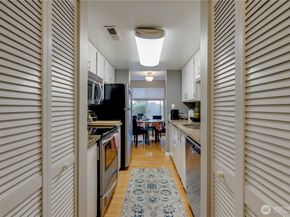 323 75th Street SE A14, Everett WA 98203