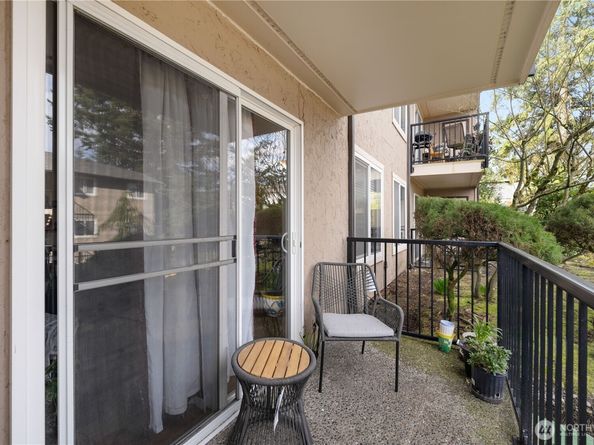 323 75th Street SE A14, Everett WA 98203