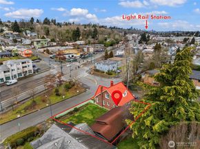 5202 35th Avenue S, Seattle WA 98118