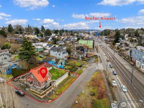 5202 35th Avenue S, Seattle WA 98118