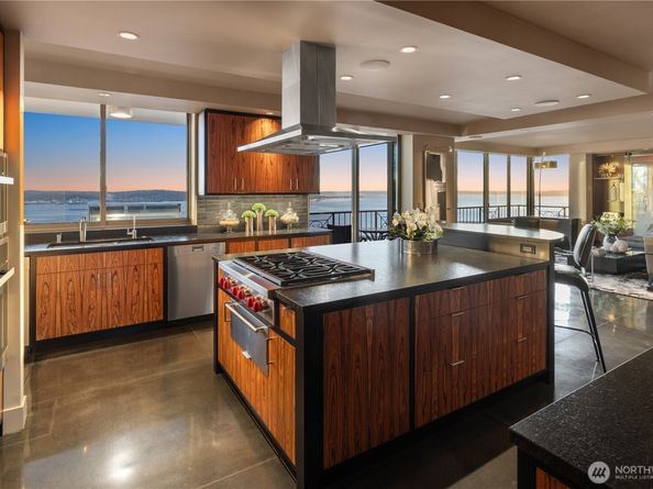 111 W Highland Drive 9E&9W, Seattle WA 98119