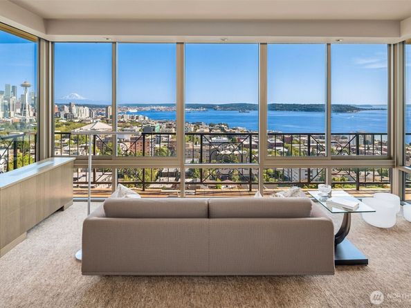 111 W Highland Drive 9E&9W, Seattle WA 98119
