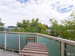 10536 24th Ave NE, Seattle WA 98125